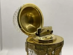Briquet Et Cendrier En Cristal Taillé En Pointe De Dimant -Fournitures Pour Fumeurs 04eb2c37 ca3c 4400 a842 89dea34a7f46