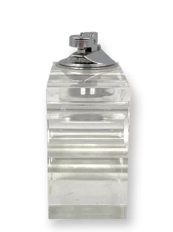 Briquet De Table Cubiste Clair Lucite Et Laiton, Italie Années 1970 -Fournitures Pour Fumeurs 082eebeb 6f3f 44ae 87ab f7b9ed952035