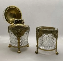 Briquet Et Cendrier En Cristal Taillé En Pointe De Dimant -Fournitures Pour Fumeurs 212fdc2c de32 4822 ad37 f828e1f8b68f