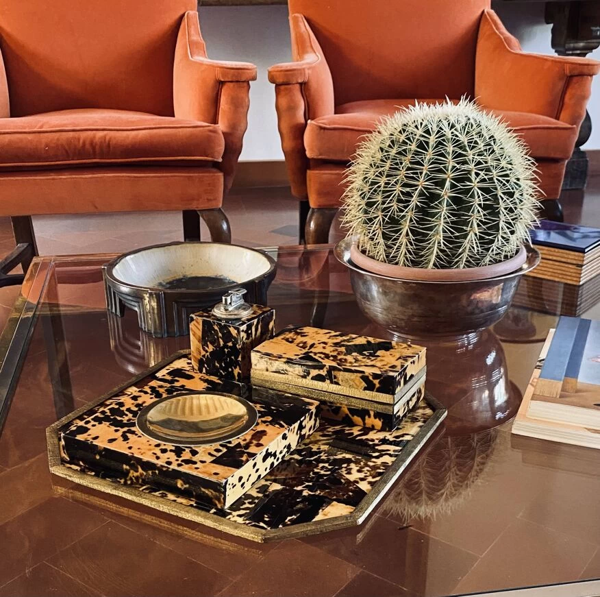 Smoking Set, Plateau En Laiton Et Bois, Cendrier, Briquet De Table Et Boîte à Cigares, Italie 1970 5 Smoking Set, Plateau En Laiton Et Bois, Cendrier, Briquet De Table Et Boîte à Cigares, Italie 1970 – Image 3