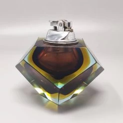 1960 Briquet De Table Rouge En Verre Sommerso De Murano Par Flavio Poli Pour Seguso. Fabriqué En Italie. 12 1960 Briquet De Table Rouge En Verre Sommerso De Murano Par Flavio Poli Pour Seguso. Fabriqué En Italie. -Fournitures Pour Fumeurs 473d14d8 0772 47c4 93eb 663216397ac0