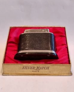 Briquet De Table Silver Match, Années 70 15 Briquet De Table Silver Match, Années 70 -Fournitures Pour Fumeurs 497a5eff 6c9a 4993 b512 166a813ca70e