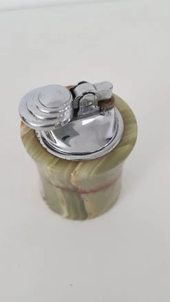Briquet En Marbre Vintage -Fournitures Pour Fumeurs 4b919986 eec7 4023 9261 0ca061eab07d
