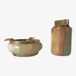 Ensemble Briquet Et Cendrier