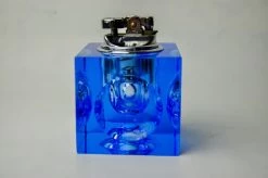 Briquet Loupe Par Antonio Imperatore, Verre De Murano Bleu, Italie, 1970 -Fournitures Pour Fumeurs 667cdeca a138 4b15 8eae 1b6309f9c657