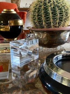 Briquet De Table Cubiste Clair Lucite Et Laiton, Italie Années 1970 -Fournitures Pour Fumeurs 6baea240 f239 4d2d ab8d e6fa7d43fff8