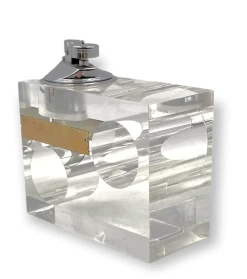 Briquet De Table Cubiste Clair Lucite Et Laiton, Italie Années 1970 -Fournitures Pour Fumeurs 73d521e3 9f73 4ab6 9e3c cb122177436c