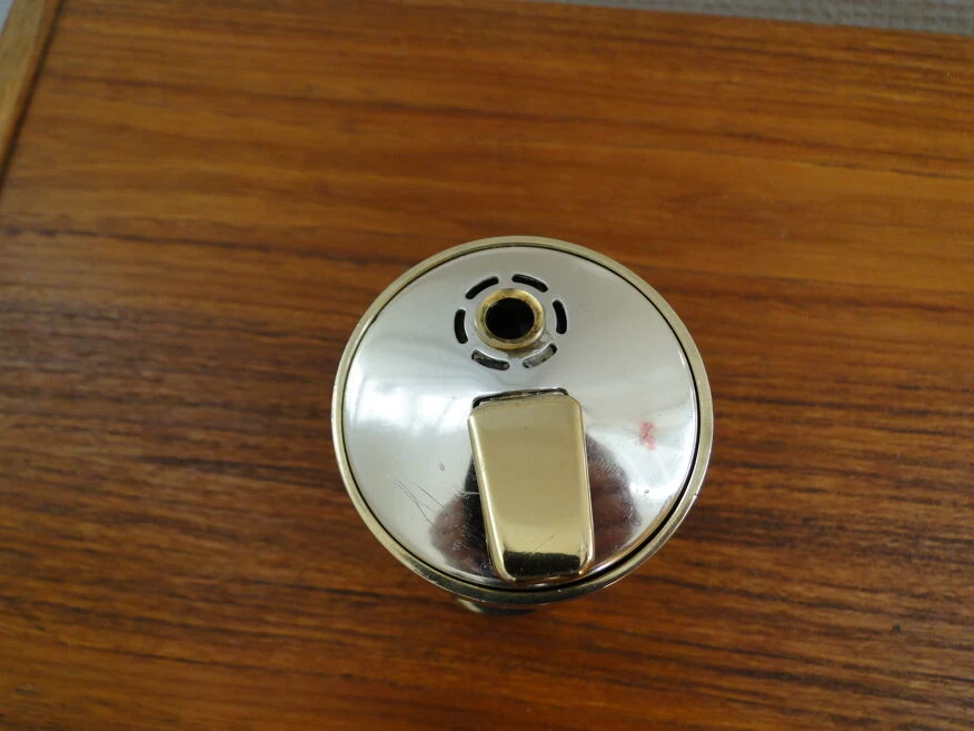 Briquet De Table Vintage En Laiton Pierre Forssell Pour Skultuna Suède 1960's 9 Briquet De Table Vintage En Laiton Pierre Forssell Pour Skultuna Suède 1960's – Image 7