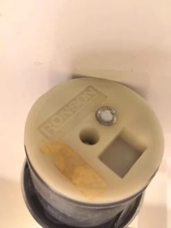 Briquet En Plexiglas Design Ronson Années 60 - 70 -Fournitures Pour Fumeurs 9251dc31 f109 45fb a9b1 23b00e5d31cb