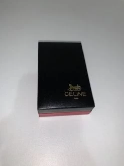Briquet CELINE Avec Sa Boîte D'origine 19 Briquet CELINE Avec Sa Boîte D'origine -Fournitures Pour Fumeurs 92f57769 868b 4e12 9ddb 0dd8b07c9710