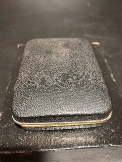 Briquet Avec Son Coffret De La Marque Win -Fournitures Pour Fumeurs a744f33e a844 4225 94e7 980b2f616080