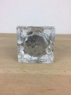 Briquet Glaçon Cubique En Verre -Fournitures Pour Fumeurs b276fcf5 217f 4875 890c 3d50bd0c3165