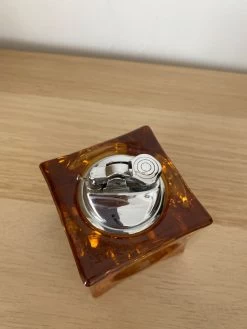 Briquet De Table Design En Verre -Fournitures Pour Fumeurs b34c46d8 8f89 4faf 98d6 12f36f4b8e51