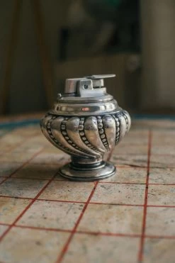 Briquet Ancien Decoratif Floral Ronson -Fournitures Pour Fumeurs b91a6dc6 8936 4ffc afb4 aecf528f79c5