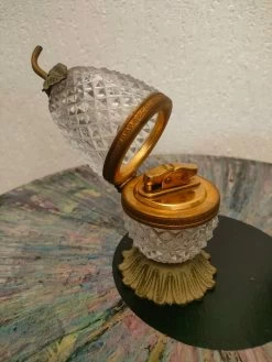 Briquet Et Cendrier De Table Cristal Et Bronze -Fournitures Pour Fumeurs be2282c9 b91b 4fe4 822b 477fa12ed0a2
