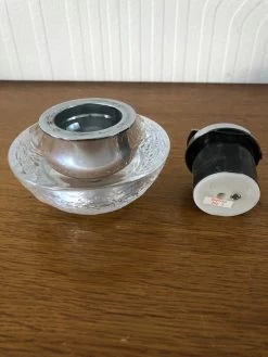 Briquet De Table Vintage En Verre Pressé -Fournitures Pour Fumeurs cdaecd39 6865 45c5 b26f 36d6250298c3