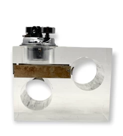 Briquet De Table Cubiste Clair Lucite Et Laiton, Italie Années 1970 -Fournitures Pour Fumeurs d8734378 1297 41fe 9e4e 6444ce72999d
