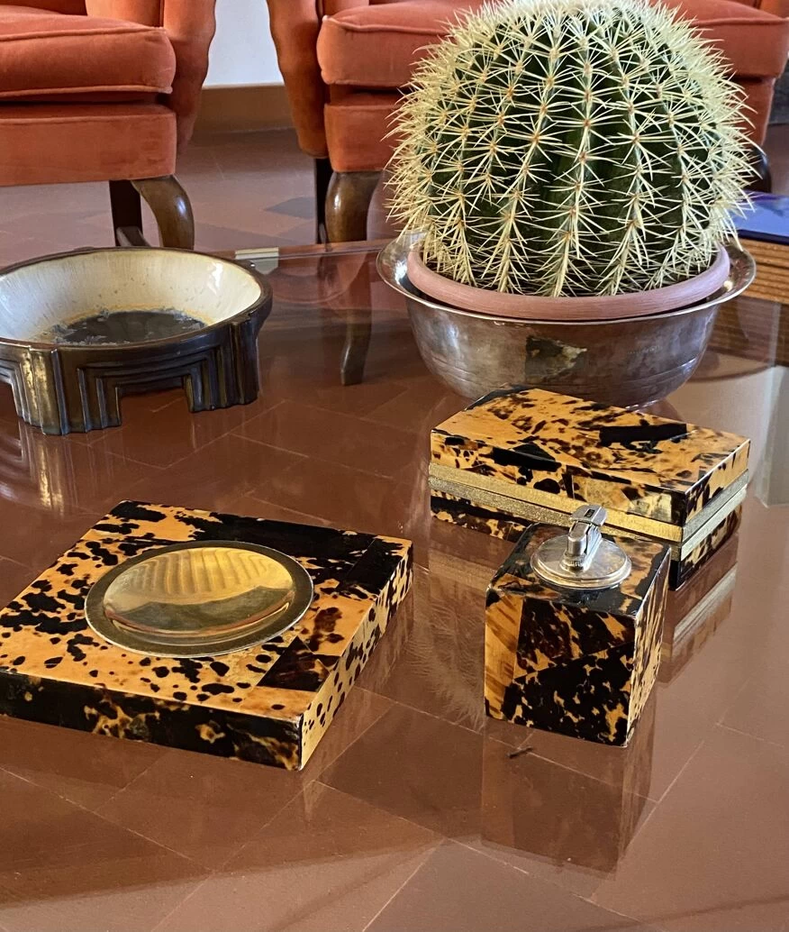 Smoking Set, Plateau En Laiton Et Bois, Cendrier, Briquet De Table Et Boîte à Cigares, Italie 1970 7 Smoking Set, Plateau En Laiton Et Bois, Cendrier, Briquet De Table Et Boîte à Cigares, Italie 1970 – Image 5