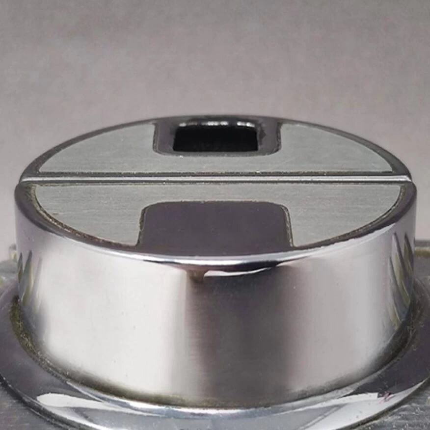 Briquet De Table Des Années 1960 Par Sarome En Aluminium 11 Briquet De Table Des Années 1960 Par Sarome En Aluminium – Image 9