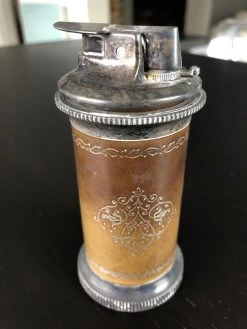 Briquet Ancien Ronson -Fournitures Pour Fumeurs e509e20f 24f7 4fb0 866c 64b0c2a6c666