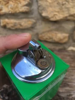 Briquet Publicitaire Fujifilm -Fournitures Pour Fumeurs e6d04656 23cc 4c29 9a0c 2745f8174428