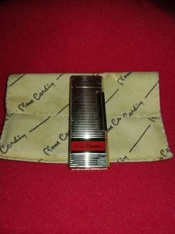 Briquet Vintage Pierre Cardin Avec Pochette Velours 90's -Fournitures Pour Fumeurs ea8dce99 d22c 4f40 b7bf 8bf6149b6be1