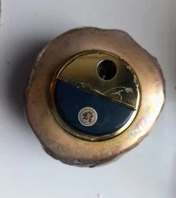 Briquet Brutaliste En Bronze De Table -Fournitures Pour Fumeurs f3b8101f d68a 4b02 815a c2cf7bdc9458