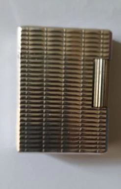 Briquet St Dupont Argent Massif Années 60 -Fournitures Pour Fumeurs fcd99349 a676 427c 8834 41c1e3c4122f